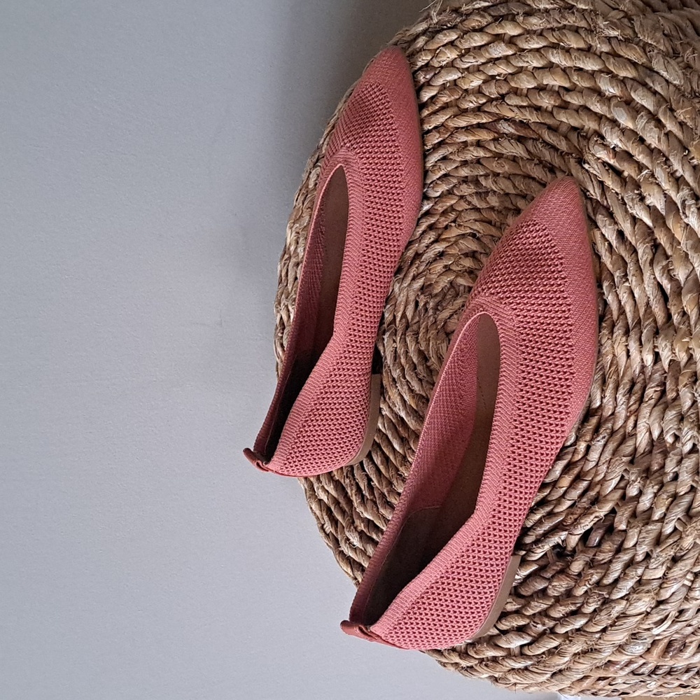 Everlane Women's Knit Pointed-Toe Flats in Dusty Rose